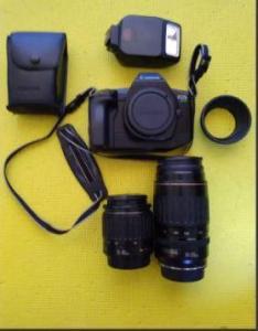 Canon EOS630 35mm film camera with 35mm to 80mm zoom lens