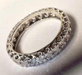 Eternity Women's diamond band .80 CT TDW/3,80 Grams White Gold.