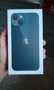 iPhone 13 BNIB Unlocked (Sealed)