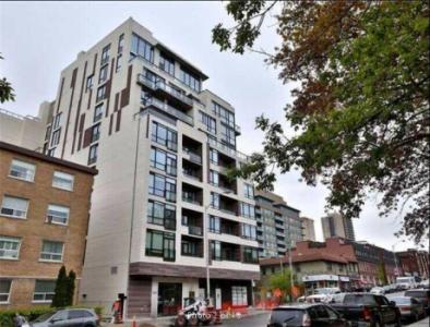BDR+DEN 700 SFT CONDO NEAR HIGH PARK SUBWAY BEST DOWNTOWN RENT