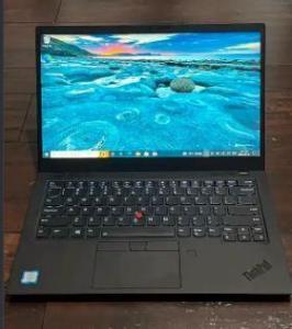 7th Gen X1 Carbon Thinkpad - i7 QC /16GB/512 SSD - 14" Touch