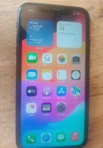 IPhone XR 64GB Black unlocked with hardcase