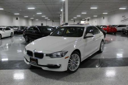 2015 BMW 3 Series 320i XDRIVE I NO ACCIDENTS I LEATHER I SUNROOF