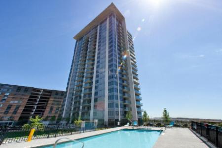 100% Smoke-Free, 1 Bdm. + Den Apt. Rental in Brampton $1,725.00