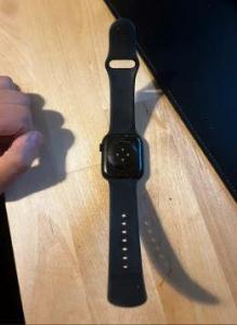 Apple Watch Series 7 45mm gps