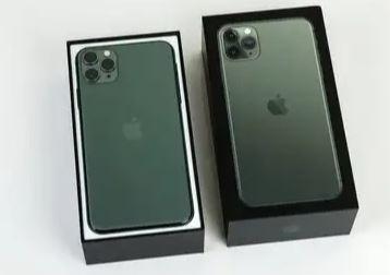 iPhone 11 Pro 256GB (Unlocked) Like New Condition in Box