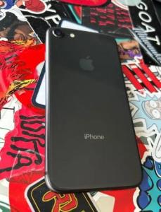 iPhone 8 64gb $120 OBO
