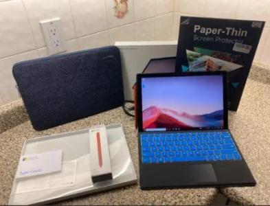 Moving Sale! Microsoft Surface Pro 7 i7 256GB & 120GB EXTRAS!