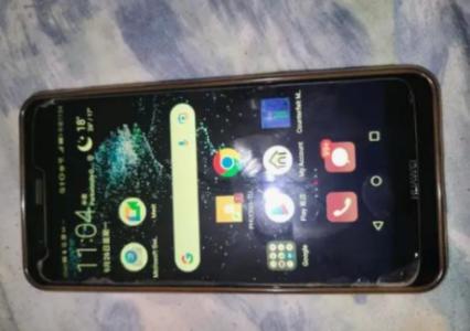 Huawei P10 lite smartphone