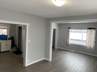 Newly renovated 4bed 1bath with single car garage for rent