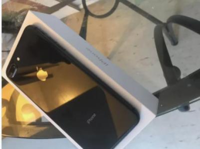 Space grey iPhone 8 plus 64 gb unlocked like new!