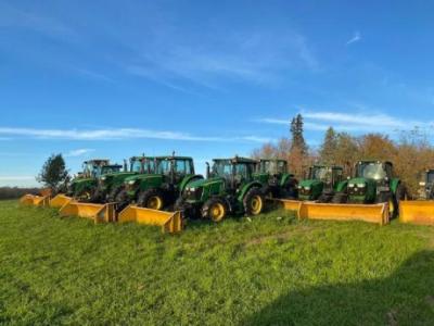 SIDEWALK NOW PLOW OPERATORS NEEDED