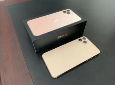 iPhone 11 Pro (Unlocked) Like New Condition in Box