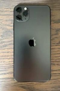 iPhone 11 Pro Max 64 GB