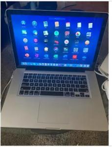 MacBook Pro 15”Logic Pro X 2016 i7 processor 8GB 750GB Loaded