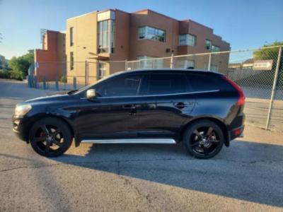 2010 Volvo XC60 R-Design $10,500