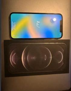 UNLOCKED iPhone 12 Pro - Black 128 GB