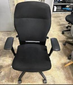 Teknion Savera Chair- Excellent Condition-Call us! !