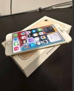 iPhone 7 unlocked gold with box