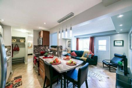 McKinnon Pointe Furnished Short Term Rentals