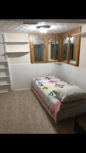 Private rooms, shared kitchen $550.00