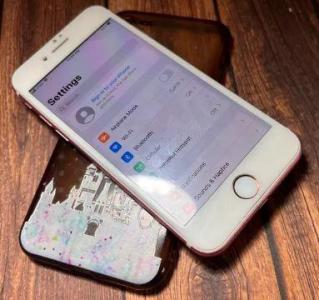 iPhone 7 (32Gb/Golden), Unlocked (100% Battery Health)