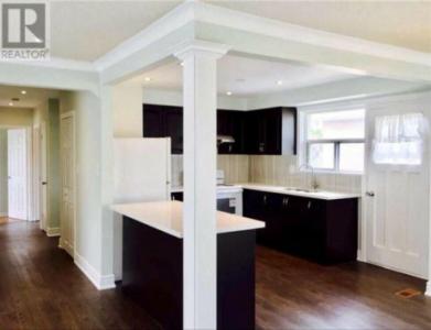 ***3-bedroom 1-bath Main Floor Bungalow. Quiet tenants below. $2,200.00