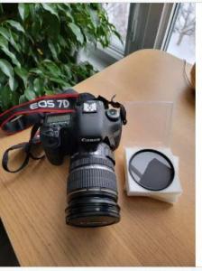 Digital DSLR Camera Canon EOS 7D with EFS 17-55 lenses