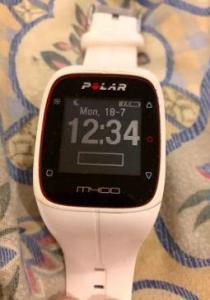 White Polar M400 GPS Smart Sports Watch great working condition!