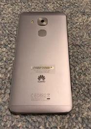 Huawei nova plus with case