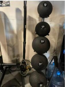 Medicine Ball Extreme Set with Stand LIKE NEW