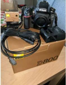 Nikon D800 body only, 36MP full frame camera, low shutter count