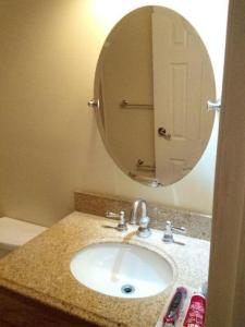 Beautiful 3 Bedroom Apartment for Rent.