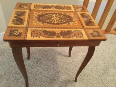 Vintage table $25.00
