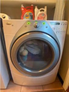 Washer & Dryer for sale! Washer still under warranty!