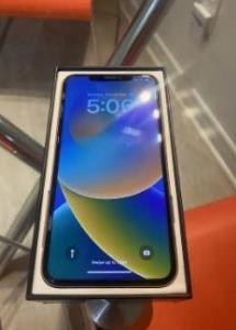 Like new iPhone 11 Pro Max 256GB unlocked