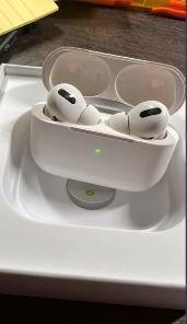 Apple AirPod pro Generation 1