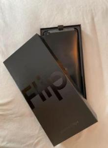 Samsung Z Flip 4 Graphite 256 G