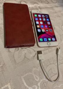 Fast iPhone 7 Plus Mint Condition Unlocked W/Case and Charger