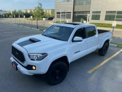 TRD, 4 Door, 4X4, Auto, No accident, Sunroof, 3/Y warranty Avai $28,900+ taxes