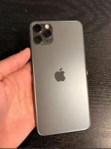 iPhone 11 Pro Max 64G (93% Battery Health)