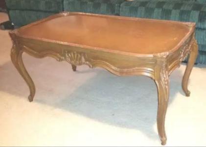 Antique beautiful Solid Wood Coffee Table in quite good shape