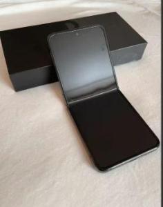 Samsung Z Flip 4