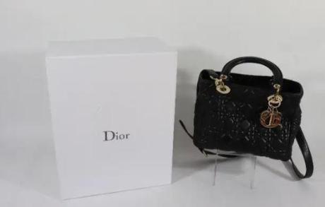 Silent Bidder ONLINE Auction, Runway is Now Open for Bidding