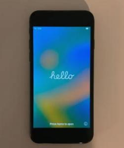 GENTLY USED - EXCELLENT CONDITION* iPhone 8 (64GB)