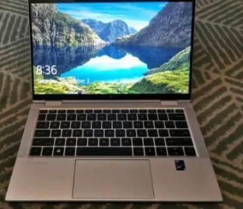 HP EliteBook x360 1030 G8