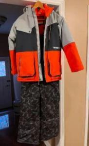 Monster snow suit size kids 14 .