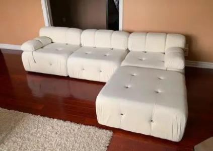 sectional couch 4pc Ivory Velvet Brand New