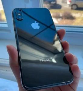 iPhone X with all accessories