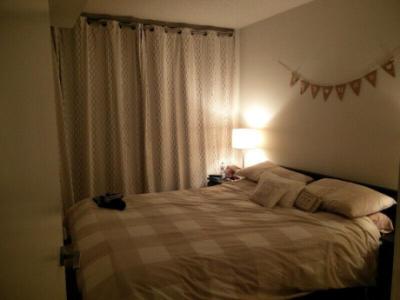 Luxury 1 Bedroom+ Den(with a door)+Parking lot Condo for Rent $1,900.00